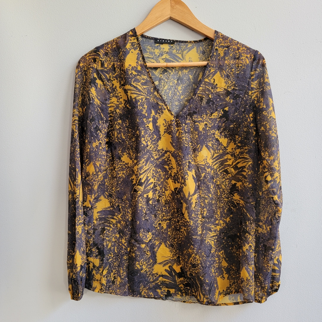 Patterned Blouse Size Small